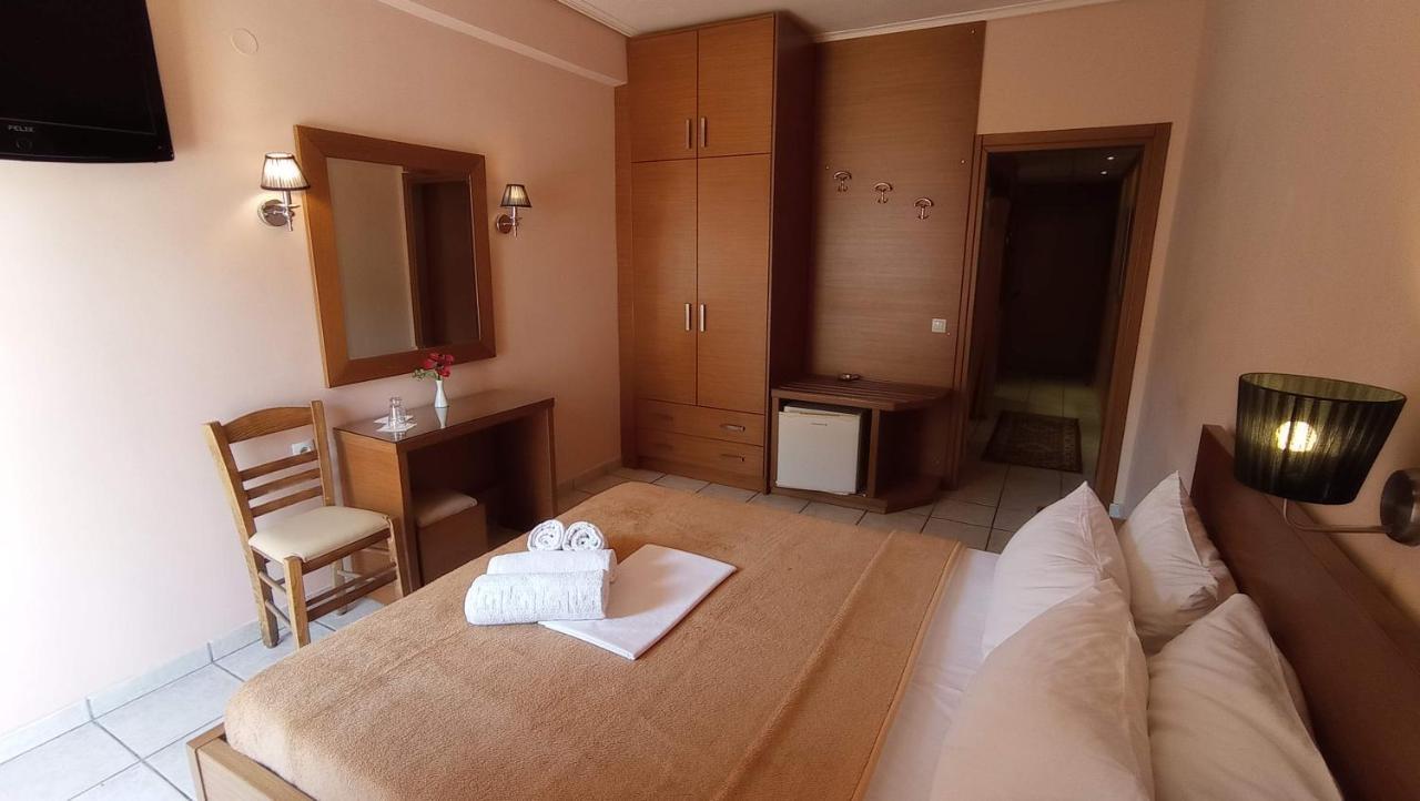 Paralía Hotel Lito מראה חיצוני תמונה