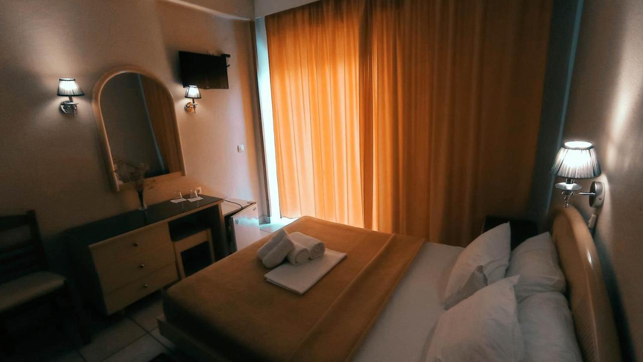 Paralía Hotel Lito מראה חיצוני תמונה