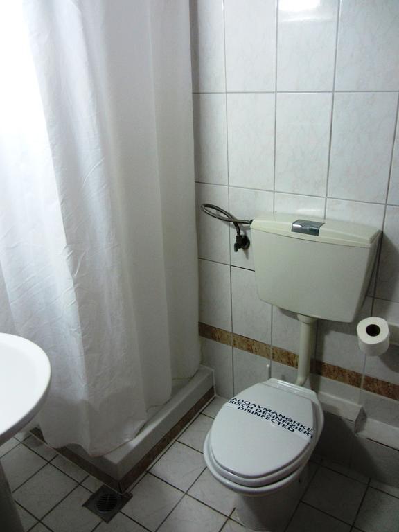 Paralía Hotel Lito מראה חיצוני תמונה