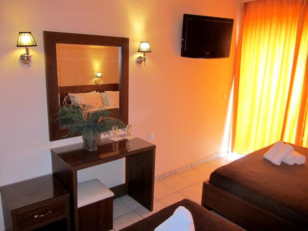 Paralía Hotel Lito מראה חיצוני תמונה