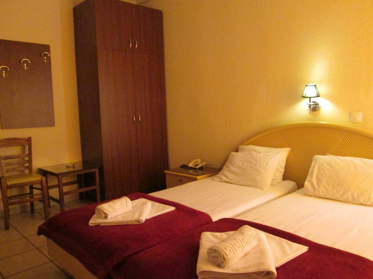 Paralía Hotel Lito מראה חיצוני תמונה