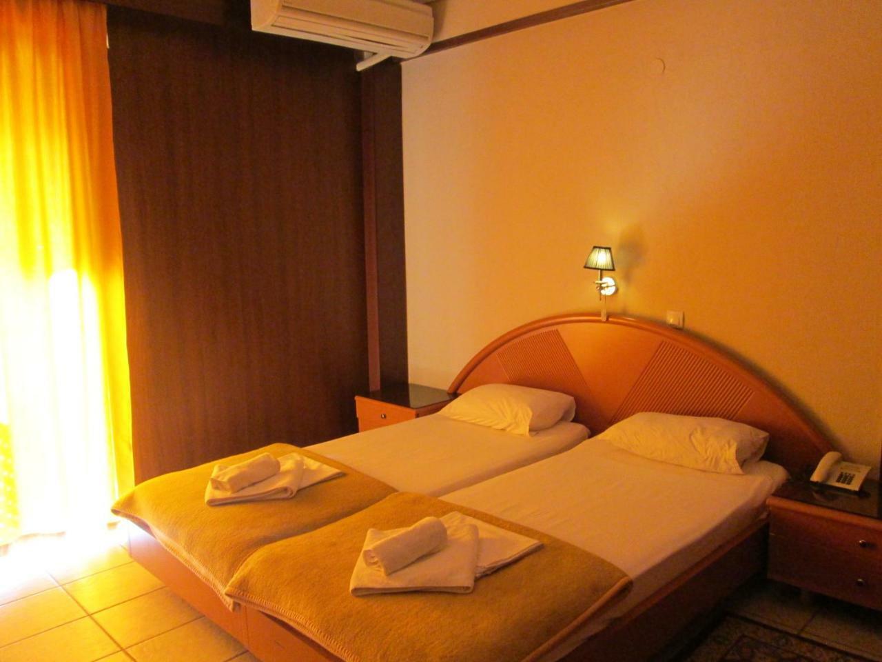 Paralía Hotel Lito מראה חיצוני תמונה